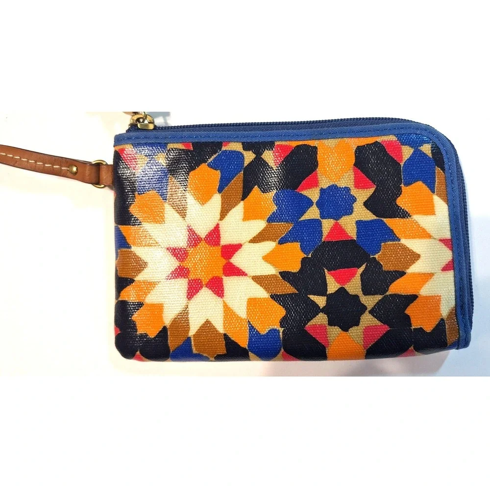 Fossil Geometric Star Coated Canvas Wristlet Wallet Multicolor Blue Orange Zip